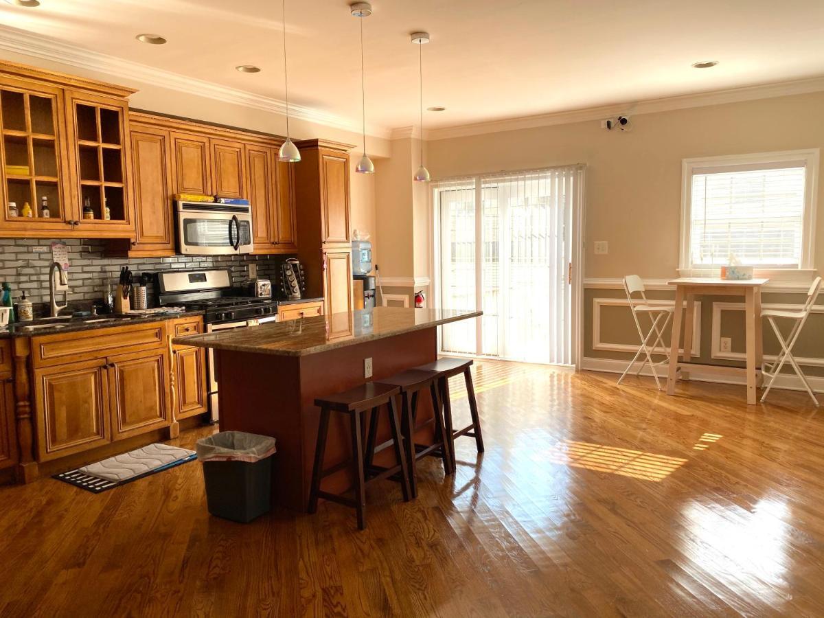 Alina & Fanny - Philadelphia 1210 Mt Vernon St Экстерьер фото